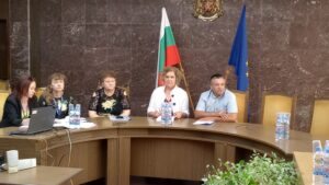komisia apteki 809221 2 Областната комисия, назначена със заповед на министъра на здравеопазването за разработване на областна аптечна карта проведе първото си заседание