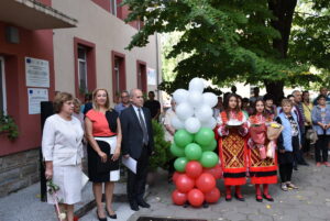 lovech uchebna godina 15092214 Тържествено беше открита учебната 2022/2023 година във всичките 15 училища на територията на Община Ловеч