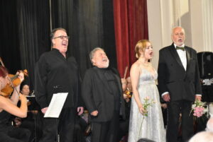 opera lovech 1509221 2 Ловешката публика се наслади на оперен спектакъл популярни арии на велики композитори