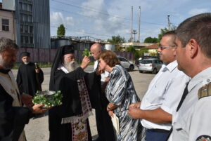 pojarna praznik 16092214 С тържествен водосвет и поздравителни слова пред сградата на „Пожарна безопасност и защита на населението“ в Ловеч огнеборците отбелязаха Професионалният празник на пожарникаря – 14 септември (Кръстовден)