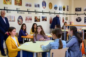 digitalen kabinet 2610221 1 В Профилирана природо-математическа гимназия – Ловеч е изграден дигитален център „Родолюбие“.