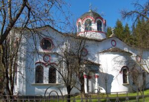 hram aprilci 1710221 Неизвестни са отнели кутия с дарения в храм «Св. Георги Победоносец» в гр. Априлци