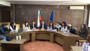 konsultatitven savet 2110221 3 Към областния управител се учреди обществено-консултативен съвет за училищни политики