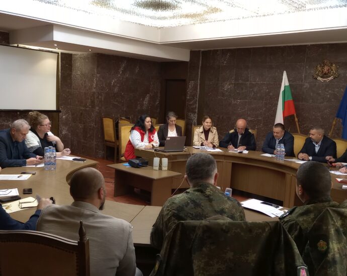 ou shtab 2510221 Щабът за изпълнение на областния план за защита при бедствия провери готовността на общини и институции за зимния сезон