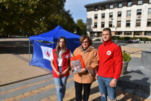 red cross 1710221 2 Българският младежки Червен кръст отбеляза 101 години от създаването на организацията