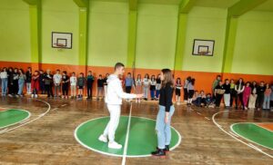 bez cigari 2511221 3 Превантивно-информационен център /ПИЦ/ за борба с наркотичните вещества към Община Ловеч организира инициатива с мото „Да спечелим един ден: заедно без цигари!”