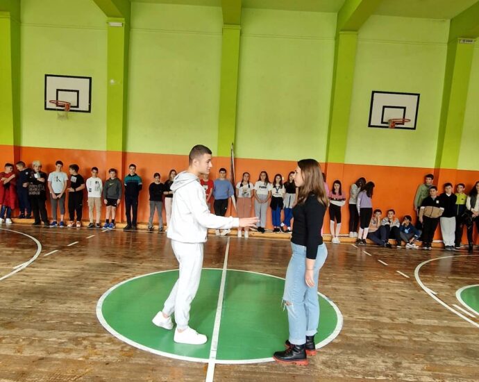 bez cigari 2511221 3 Превантивно-информационен център /ПИЦ/ за борба с наркотичните вещества към Община Ловеч организира инициатива с мото „Да спечелим един ден: заедно без цигари!”
