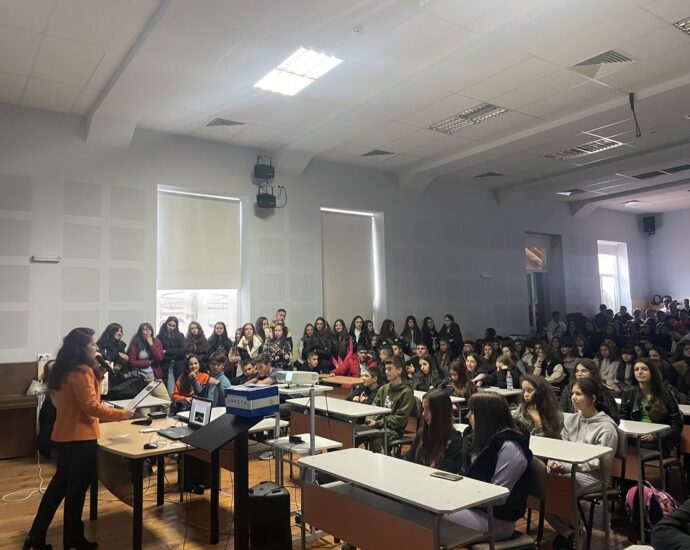 den bez cigari 1811221 1 Ученици от пет ловешки училища се включиха в Международния ден без тютюнопушене