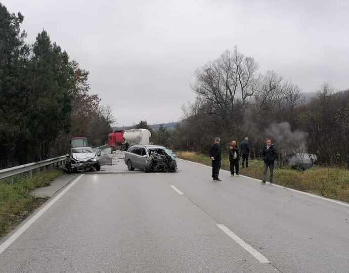 katastrofa sopot 2511221 По-малко тежки пътни произшествия, но с повече загинали