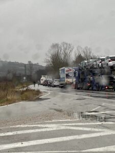 katastrofi 111122 1 2 За по-малко от 3 часа в област Ловеч са станали 5 пътнотранспортни произшествия. Полицията апелира за повишено внимание