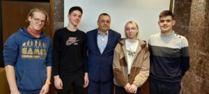 oks ou 3011221 1 Обществено-консултативният съвет за училищни политики към областния управител избра ръководство