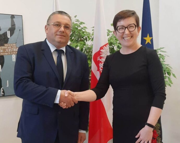 ou poland 3001221 Областният управител обсъди с директора на Полския институт в София възможностите за бъдещо сътрудничество