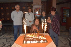 stoletnica 1511221 6 Кметът на Ловеч поздрави лично столетницата Стоянка Минкова от село Радювене