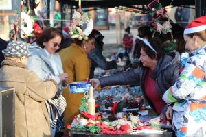 bazar teteven 1912224 Проведе се традиционният Коледен базар в Тетевен