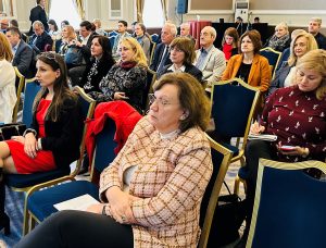 index obshtina 812221 3 Според проучване: Община Ловеч, съответно нейният кмет и общинските съветници, са с много добри показатели според индекса за добри практики и са постигнали определени успехи в провеждането на политики за ефективност, прозрачност и отчетност на местно ниво