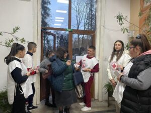 red cross 312221 12 С редица дейности Българският младежки Червен кръст  - Ловеч отбеляза Световния ден за борба със СПИН