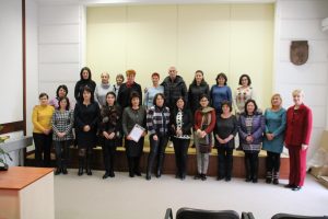 teteven koleda 2012221 1 Д-р Мадлена Бояджиева поднесе коледни подаръци за учебните институции и социалните центрове на територията на община Тетевен