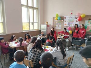 topal obiad 712221 1 60 ДЕЦА ОТ СЕЛО АЛЕКСАНДРОВО, ОБЩИНА ЛЕТНИЦА ЩЕ ПОЛУЧАВАТ ТОПЪЛ ОБЯД ДО КРАЯ НА ЗИМАТА ПО ПРОЕКТ НА БЧК - ЛОВЕЧ