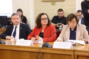 kmet vodi 1801231 2 Кметът на Ловеч участва в среща в НС за бъдещето на минералните води
