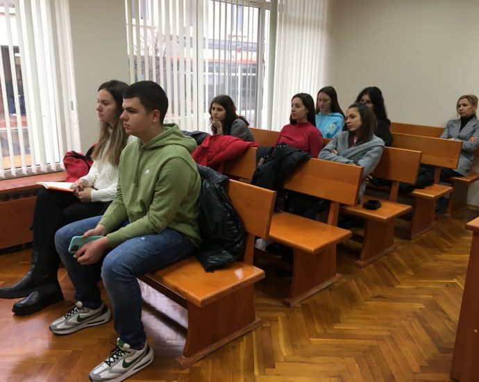 obuchenie op 1201231 2 Двама прокурори от Районна прокуратура – Ловеч разясниха на ученици основни понятия и процедури в наказателното право