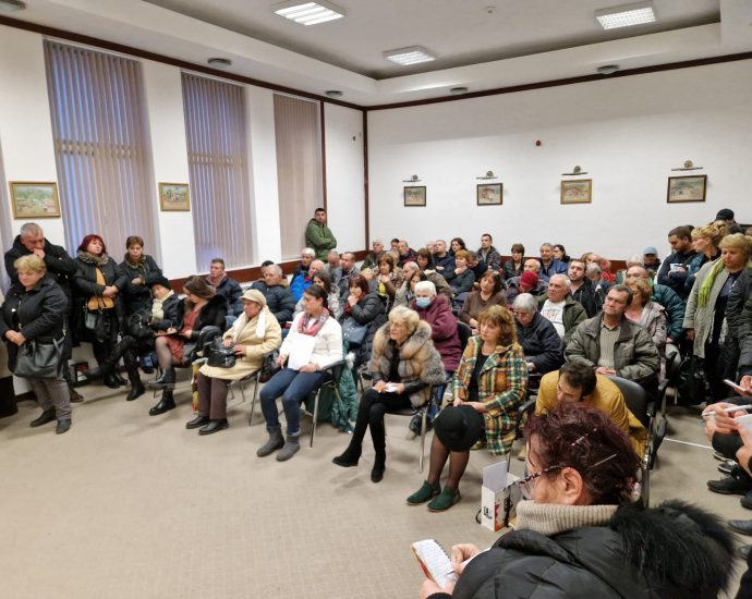 sanirane teteven 2501231 1 Голям интерес към новата процедура за саниране на многофамилни жилищни сгради в Тетевен