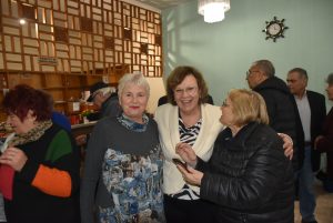 turisti veterani 10012315 Кметът на Община Ловеч Корнелия Маринова поздрави членовете на Клуба на туристите ветерани към ТД „Стратеш“