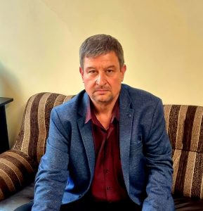 julian petrov 1302231 Младите учители в България са едва 15.26%, а над 70% от тях не издържат в образователната система още през първата година