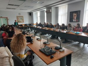 rzi obuchenie 302231 2 РЗИ - Ловеч, съвместно с Община Ловеч проведе обучение на медицинските специалисти от училища, детски градини и детски ясли