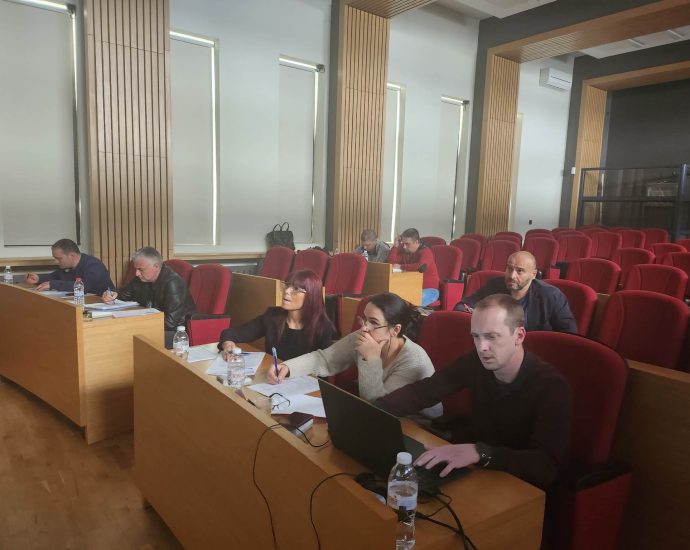 troyan partii 2302231 2 Проведена бе среща с политическите партии и коалиции в община Троян, във връзка с предстоящите парламентарни избори