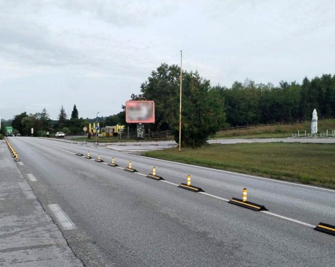 Mikre razdeliteli 2803231 Невралгичната отсечка на пътя София – Варна край Микре е предвидена за основен ремонт