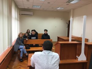 diskusiq droga 1703231 4 Прокурор и ученици обсъдиха вредата от наркотиците. Организатор на срещата беше Окръжен съд - Ловеч