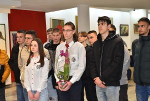 piateli army 3003231 2 Ученици от клубовете „Приятели на армията“ от Карлово, Клисура и Сопот посетиха Ловеч