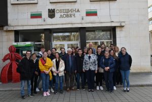 stajanti france 1503231 2 Стажанти от Франция се срещнаха с кмета Маринова