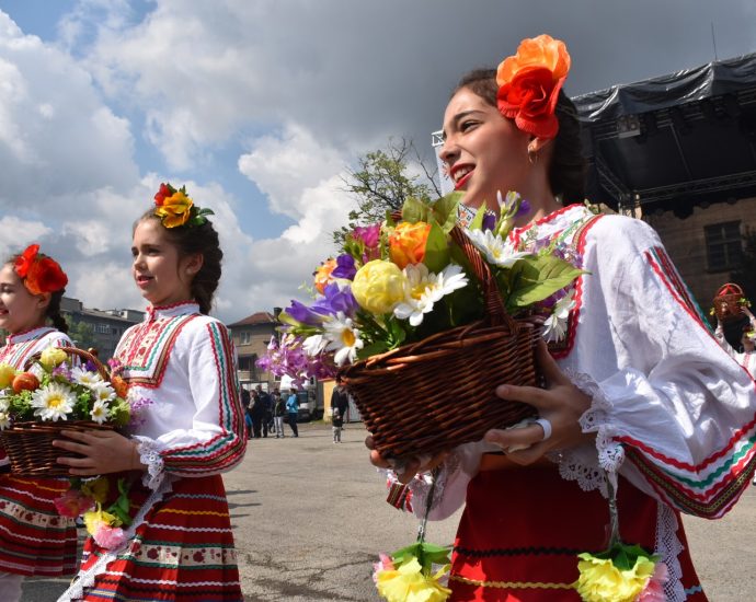 cvetnica programa 304231 Пълната програма по дни за най-обичания пролетен празник в Ловеч - Цветница