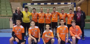 handball jinoshi 1304231 1 Юношите на ХК „Осъм“ завършиха редовния сезон с нови три победи