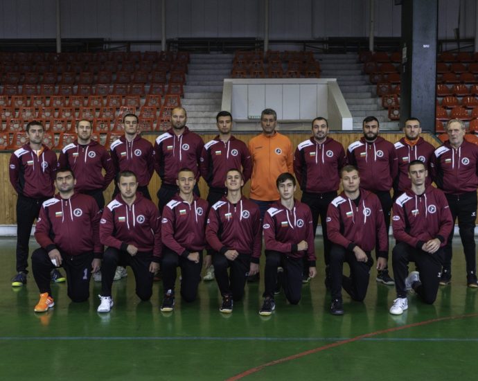 handball lovech osam 1304231 ХК „Осъм“ протяга ръка към бронзовите медали на Разпети петък