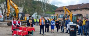 kopka troyan 2104231 1 Стартира реконструкцията на Централния кооперативен пазар в град Троян