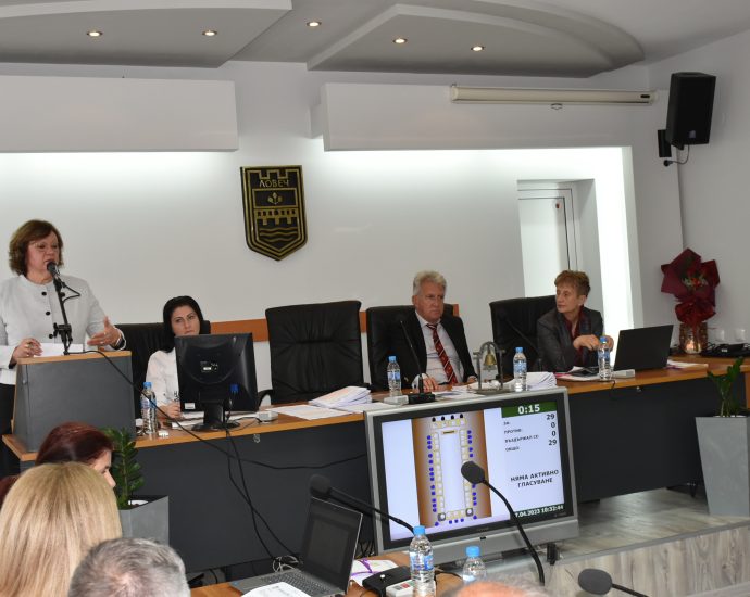 obs 2804231 Кметът на Ловеч: Държавата да намери механизъм за някои общински ВиК дружества да ги компенсира и да ги асоциира