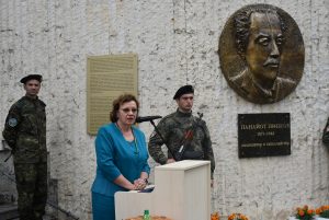 barelef pipkov 2305231 4 В центъра на Ловеч беше открит барелеф на композитора и капелмайстор Панайот Пипков (1871-1942)