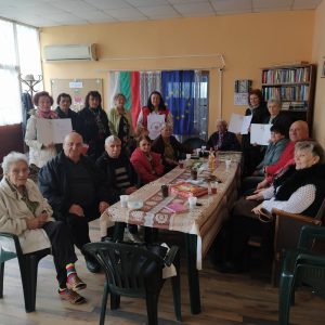 dobrovolci otlichia 1105231 3 ОС НА БЧК ЛОВЕЧ ОТЛИЧИ ДОБРОВОЛЦИ ПО СЛУЧАЙ МЕЖДУНАРОДНИЯ ДЕН НА ЧЕРВЕНИЯ КРЪСТ И ЧЕРВЕНИЯ ПОЛУМЕСЕЦ