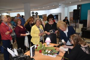 margarita petkova 2305231 6 Маргарита Петкова представи в Ловеч книгата си "Белите ми нощи"