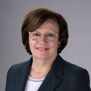 marinova kmet 1705231 Кметът на Ловеч поздравява спортните клубове за празника 17 май