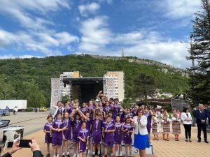 sastezania lovech 1105231 2 Над 600 деца се включиха в 56-ото издание на Детски спортен празник „Пламъчета сини“ и щафета „Ловеч – 2023“