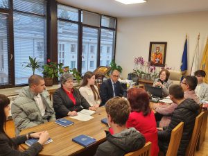 troyan mlad kmet 905231 4 Проведе се инициативата „Млад кмет за един ден“ в Община Троян. Тя е посветена на Деня на младежкото самоуправление и Деня на Европа - 9 май.