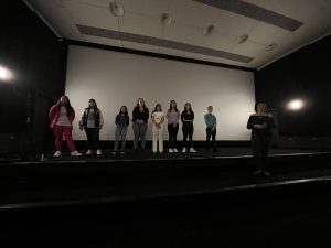 kino lovech 206231 1 Премиерата на документалния филм „До киното в Ловеч, сърцето на града“ за бившето кино „Георги Димитров“, изработен от ученици на СУ „Св. Климент Охридски”, се състоя тази седмица
