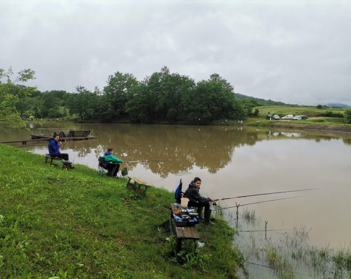 malki ribari troyan 506231 4 ДЕН НА ВОДНОТО СПАСЯВАНЕ И ПЪРВИ СТЪПКИ В РИБАРСТВОТО ПРОДЪЛЖИ В ТРОЯН