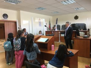otvoreni vrata sad lovech 1806231 8 Малчугани от Ловеч разиграха два съдебни процеса в Деня на отворени врати в Окръжен съд – Ловеч