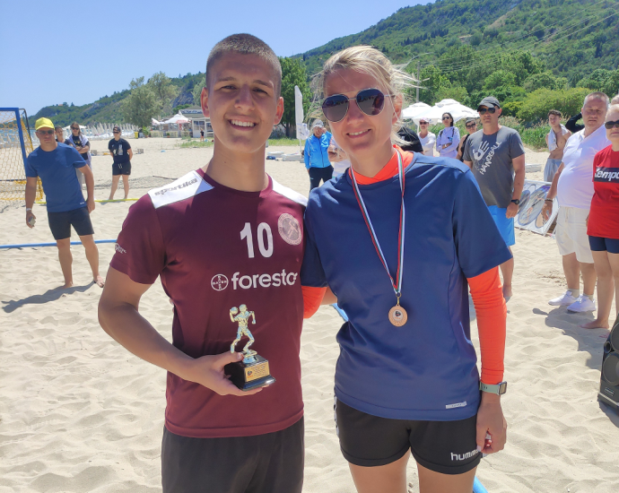 plajen handball 2806231 Състезателят на ХК „Осъм“ (Ловеч)  Даниел Иванов ще играе на Европейско първенство по плажен хандбал