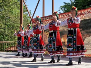 ribarica 1707231 На 22 и 23 юли в с. Рибарица ще се състои поредното издание на фолклорния фестивал „Празник на народния обичай и автентичната носия”
