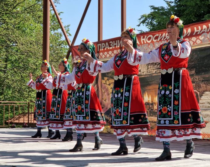 ribarica 1707231 На 22 и 23 юли в с. Рибарица ще се състои поредното издание на фолклорния фестивал „Празник на народния обичай и автентичната носия”